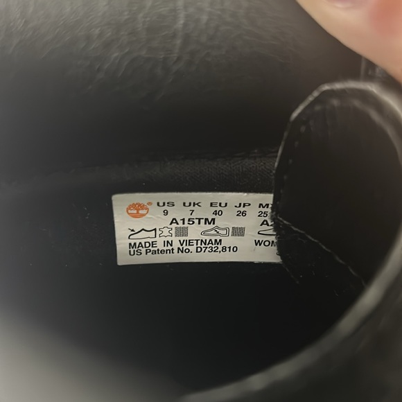 Women’s Timberland Boot GUC Size 9 - Picture 9 of 9